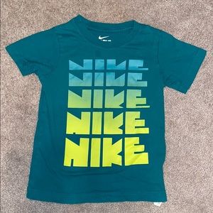 Nike shirt size 4
